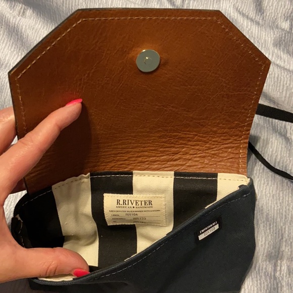 R. Riveter NWOT small purse/clutch - Picture 3 of 5